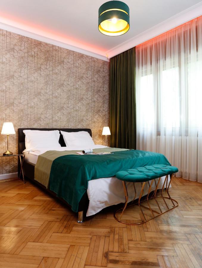 Grand Phillip Cismigiu Park Downtown Bucharest Apartamento Exterior foto